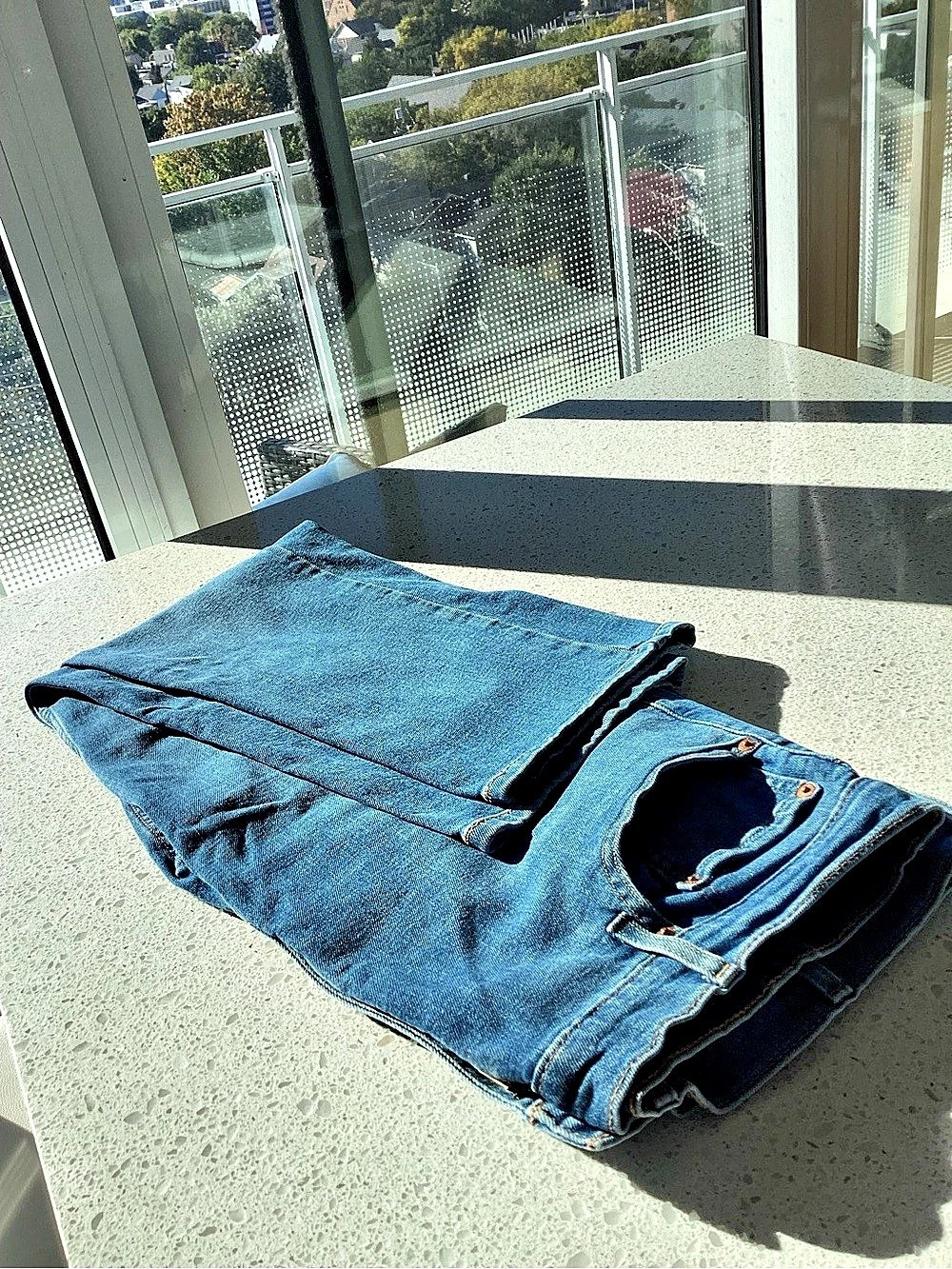 Levi's Men’s Blue Straight Leg Jeans. 40X30
